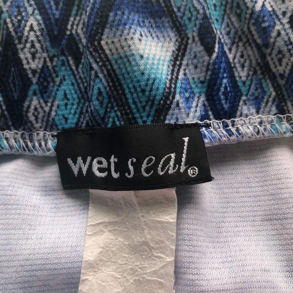 Wet Seal Blue Patterned Mini Skirt - Picture 3 of 3